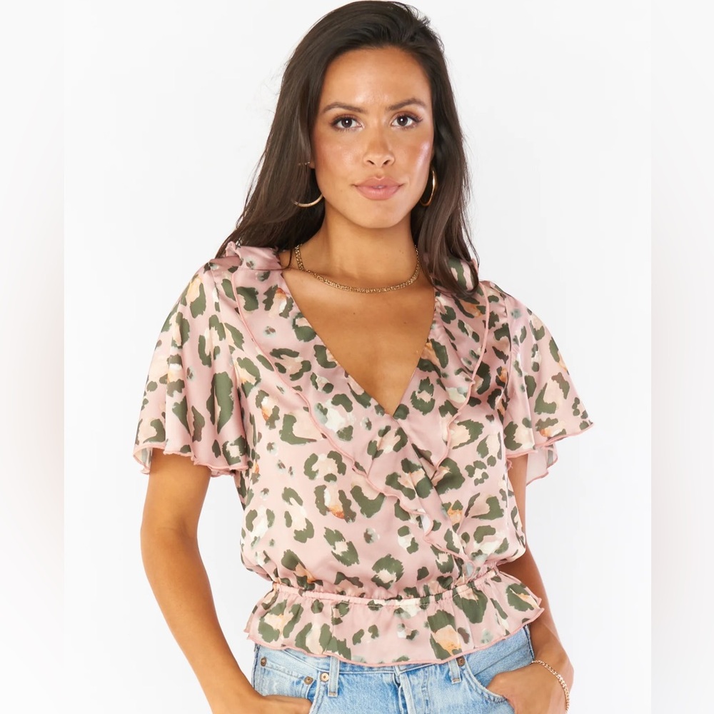 Show me your mumu blouse. Pink cheetah girl silky